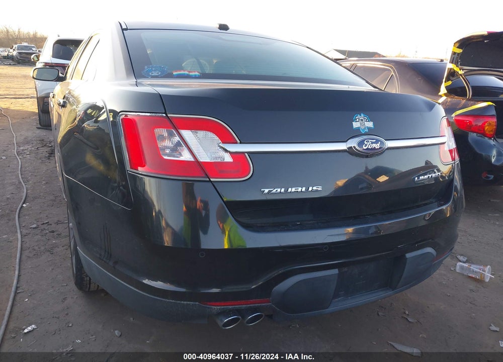 2010 FORD TAURUS LIMITED VIN: 1FAHP2FW0AG161131