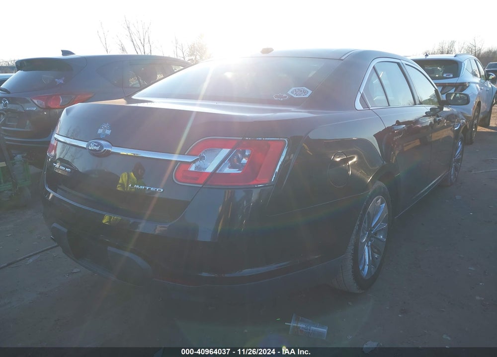 2010 FORD TAURUS LIMITED VIN: 1FAHP2FW0AG161131