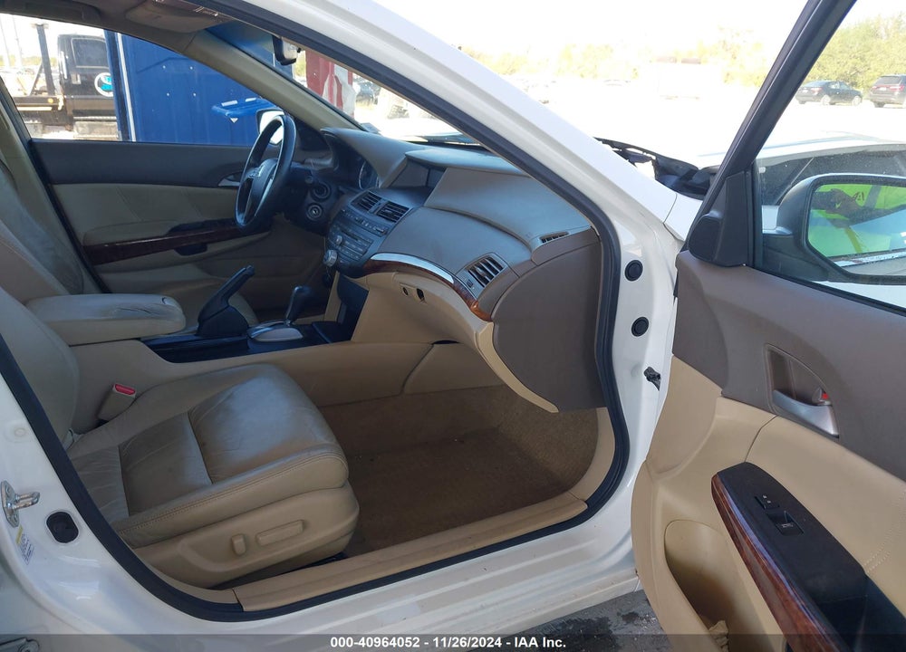 2010 HONDA ACCORD 3.5 EX-L VIN: 5KBCP3F83AB013191