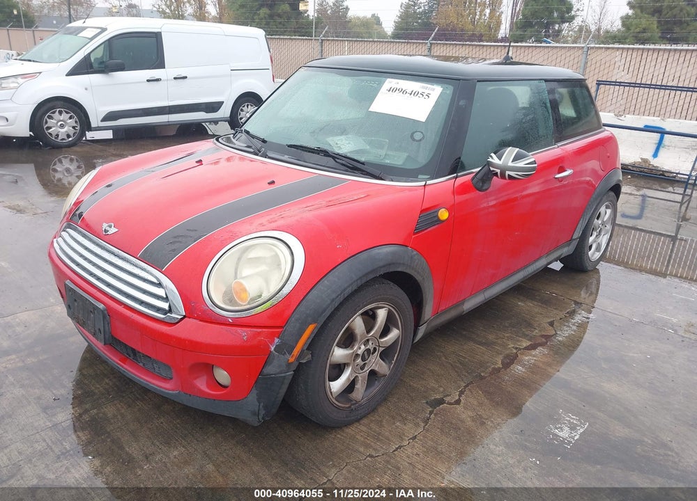 2009 MINI COOPER VIN: WMWMF33539TU73442