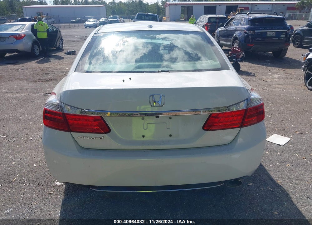 2015 HONDA ACCORD EX-L VIN: 1HGCR2F82FA005474