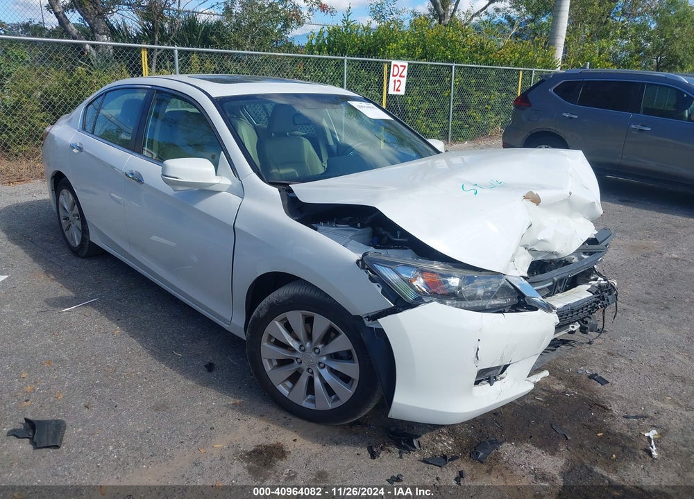 2015 HONDA ACCORD EX-L VIN: 1HGCR2F82FA005474