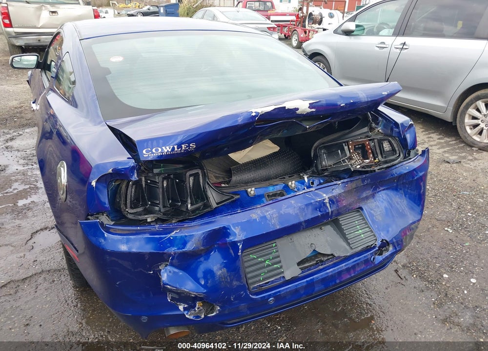 2014 FORD MUSTANG V6 VIN: 1ZVBP8AM1E5274187