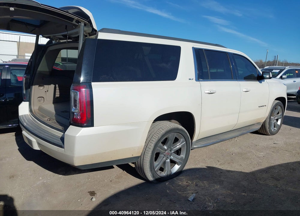 2015 GMC YUKON XL 1500 SLT VIN: 1GKS2HKC0FR179223