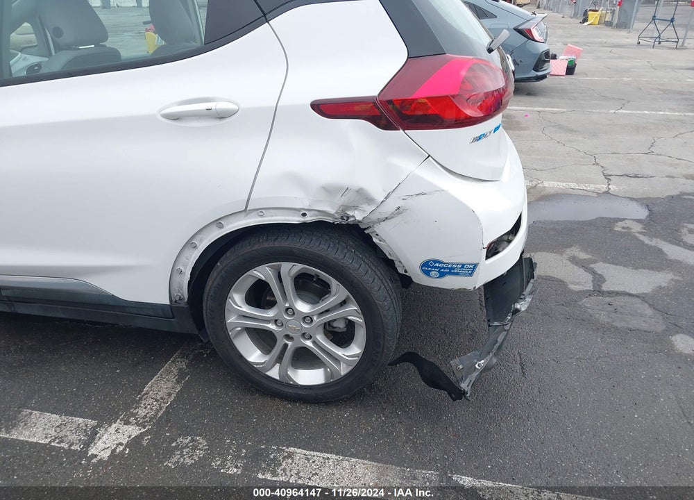 2018 CHEVROLET BOLT EV LT VIN: 1G1FW6S06J4137004