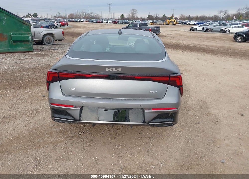 2025 KIA K5 VIN: KNAG64J70S5275693