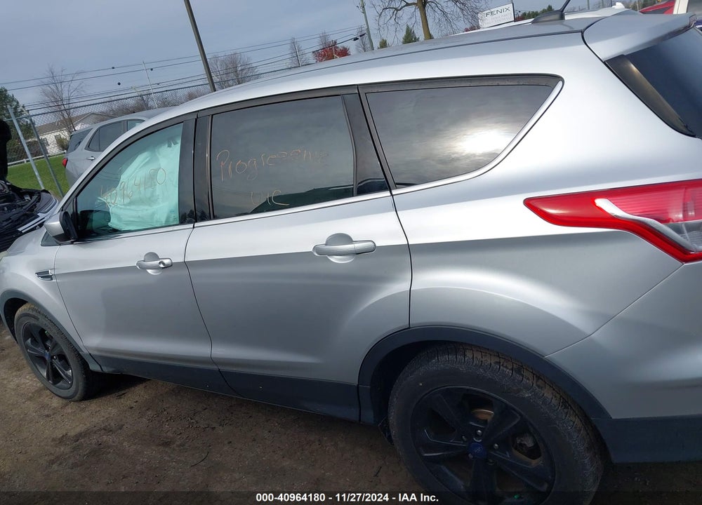 2015 FORD ESCAPE SE VIN: 1FMCU0GX5FUA90005