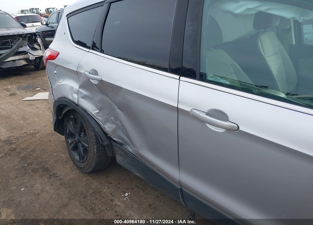 2015 FORD ESCAPE SE VIN: 1FMCU0GX5FUA90005