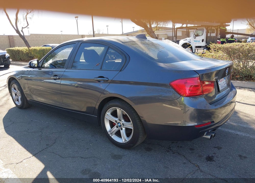 2013 BMW 328I XDRIVE VIN: WBA3B5C54DF593633