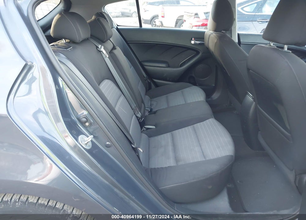 2015 KIA FORTE EX VIN: KNAFX5A83F5301068