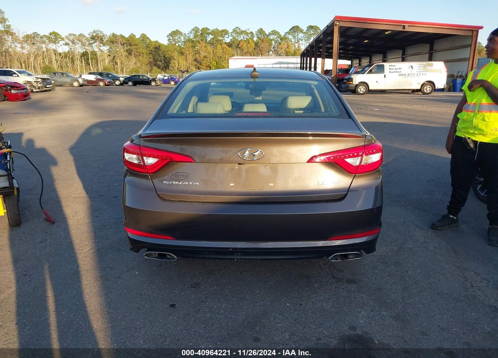 2015 HYUNDAI SONATA LIMITED VIN: 5NPE34AF4FH128955