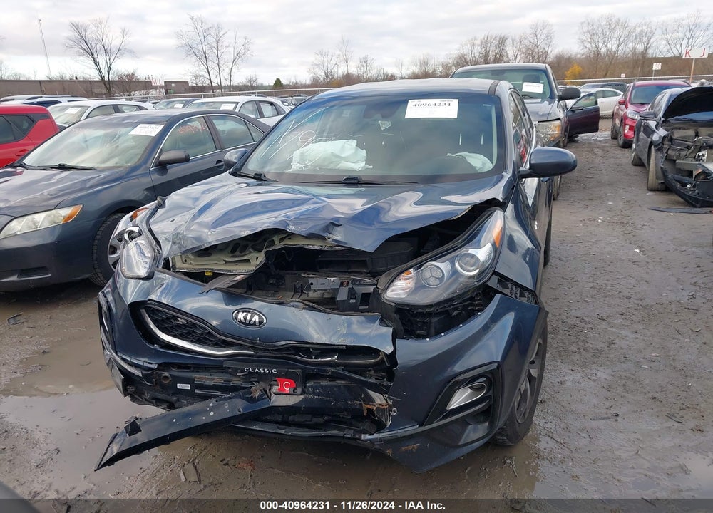 2020 KIA SPORTAGE LX VIN: KNDPMCAC9L7761795