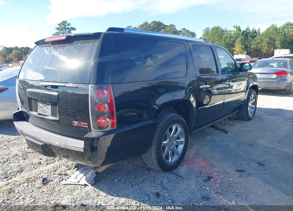 2010 GMC YUKON XL 1500 DENALI VIN: 1GKUKMEF7AR149622