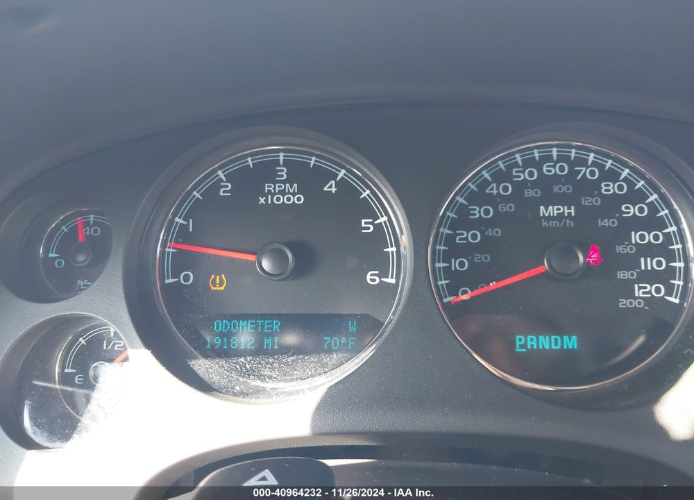 2010 GMC YUKON XL 1500 DENALI VIN: 1GKUKMEF7AR149622