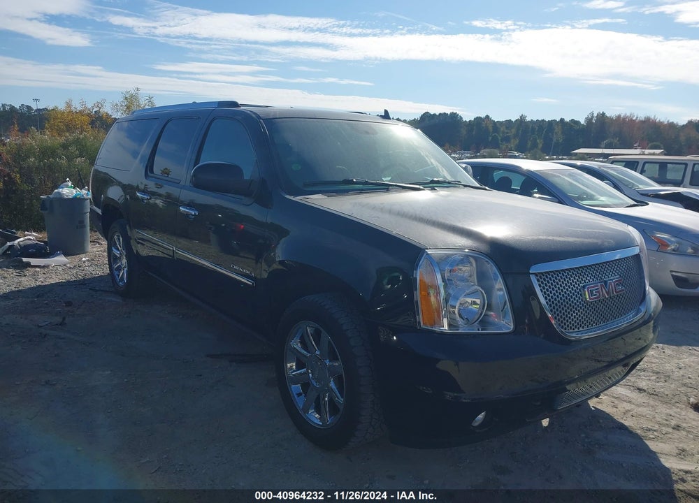2010 GMC YUKON XL 1500 DENALI VIN: 1GKUKMEF7AR149622