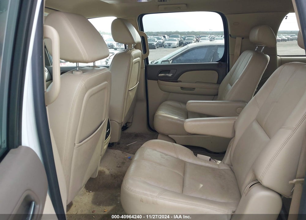 2008 GMC YUKON XL 1500 SLT VIN: 1GKFK16358J140695