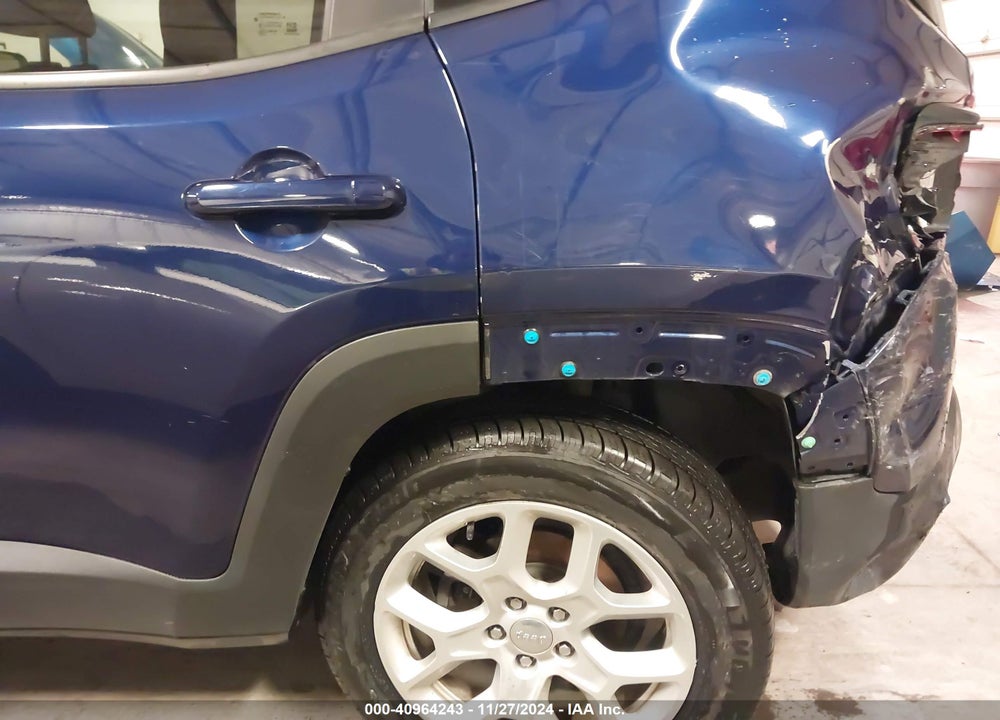2016 JEEP RENEGADE LATITUDE VIN: ZACCJABTXGPD81187