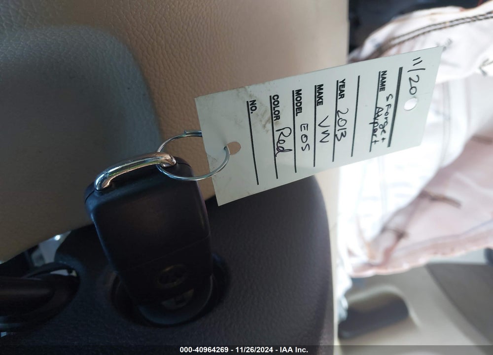 2013 VOLKSWAGEN EOS KOMFORT VIN: WVWBW8AHXDV005953