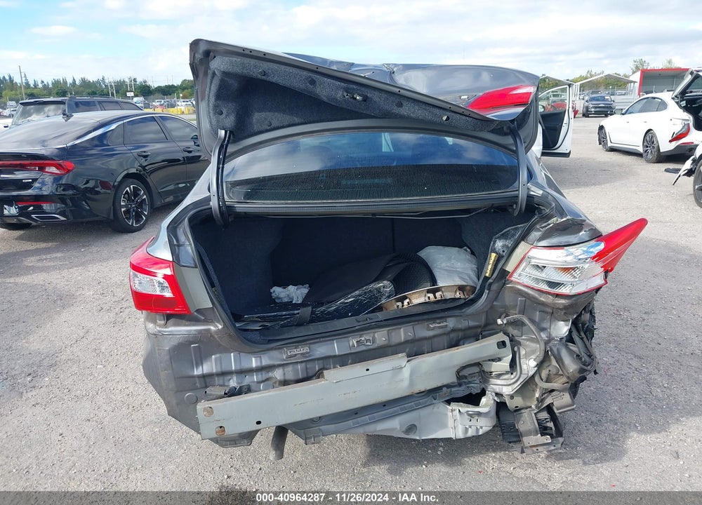 2018 NISSAN SENTRA S VIN: 3N1AB7AP4JY309841