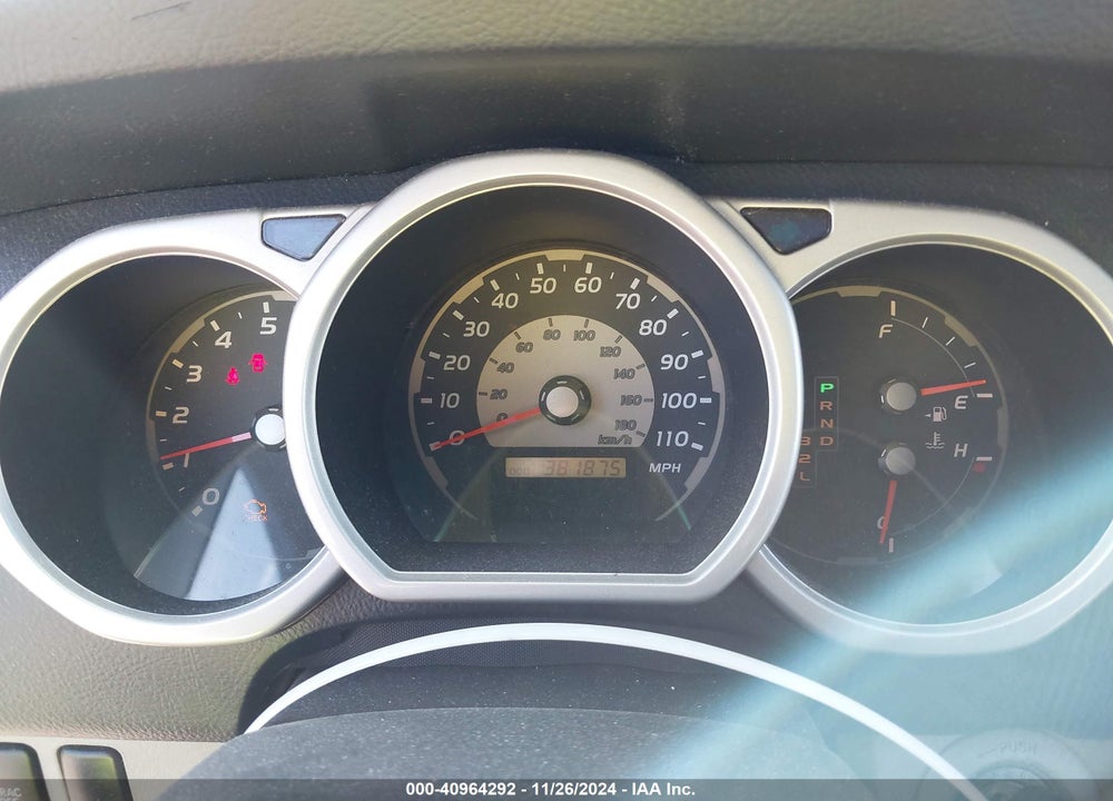 2004 TOYOTA 4RUNNER SR5 V6 VIN: JTEZU14R148014955