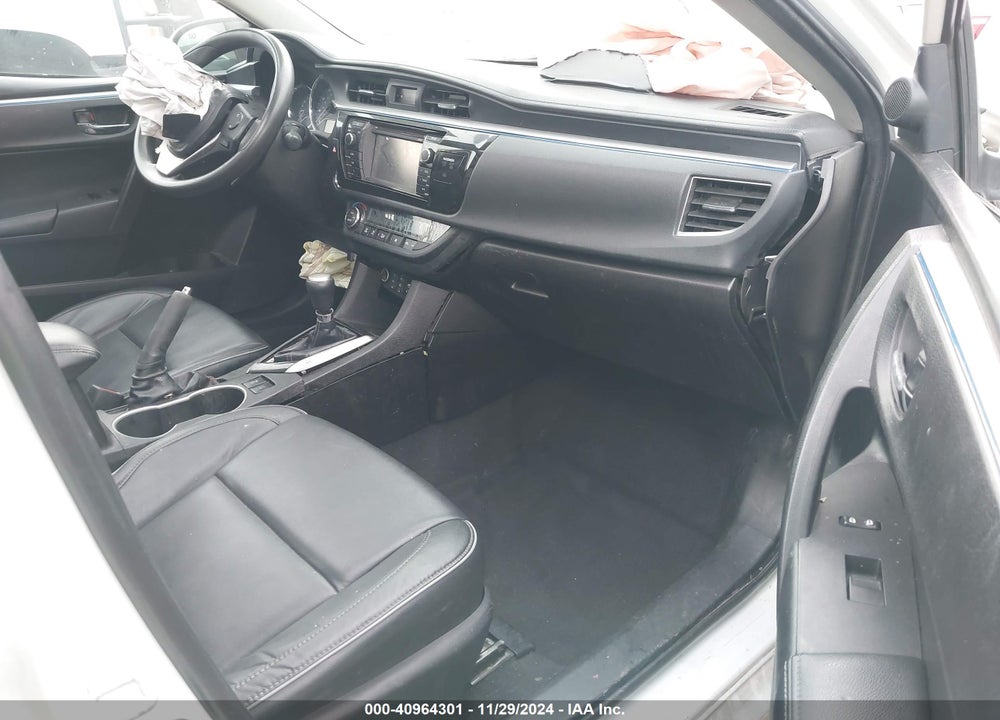 2014 TOYOTA COROLLA VIN: 5YFBPRHE9EP012587