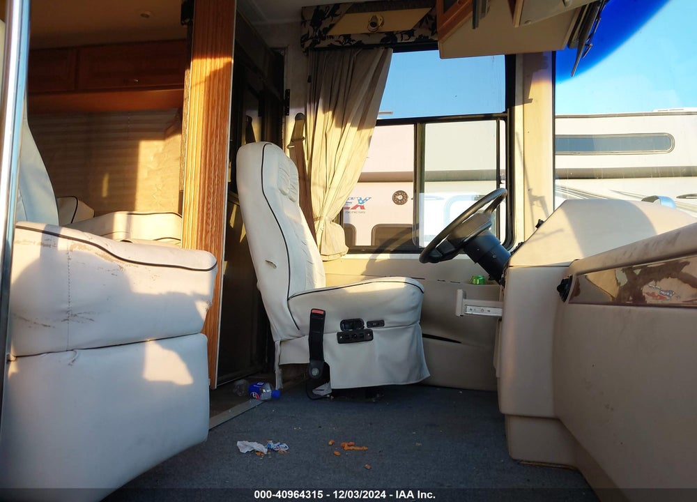 2004 FREIGHTLINER CHASSIS X LINE MOTOR HOME VIN: 4UZABFAK94CM56158
