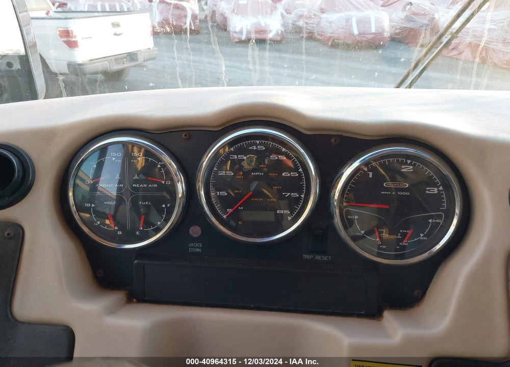 2004 FREIGHTLINER CHASSIS X LINE MOTOR HOME VIN: 4UZABFAK94CM56158