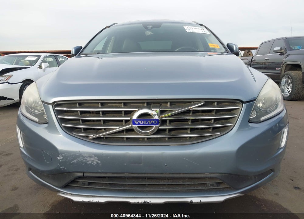 2017 VOLVO XC60 T5 INSCRIPTION VIN: YV440MDU7H2152926