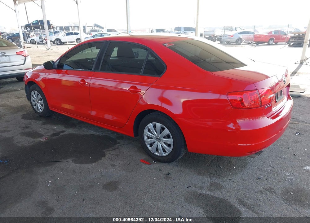 2014 VOLKSWAGEN JETTA 2.0L S VIN: 3VW2K7AJXEM433944