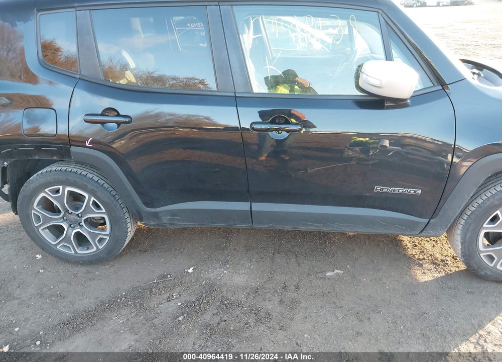 2016 JEEP RENEGADE LIMITED VIN: ZACCJADT9GPC74239