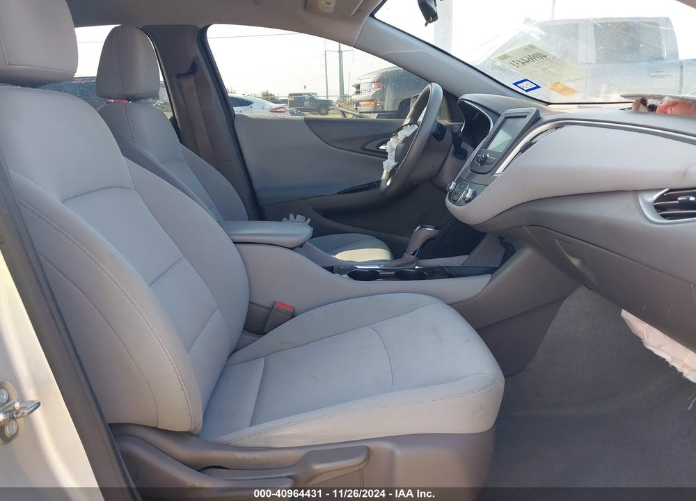 2018 CHEVROLET MALIBU 1LS VIN: 1G1ZB5ST0JF118207