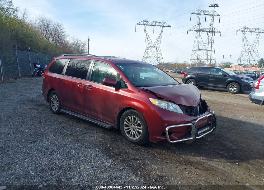 2013 TOYOTA SIENNA XLE LIMITED VIN: 5TDYK3DC2DS386071
