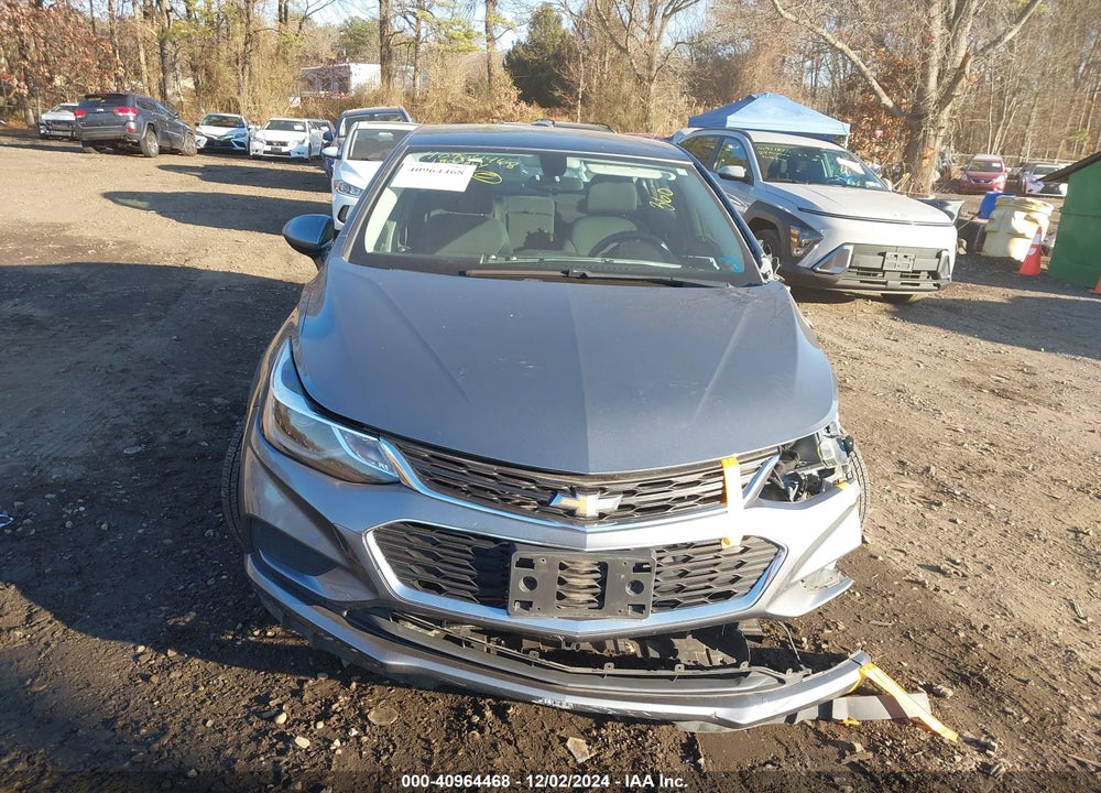 2018 CHEVROLET CRUZE LT AUTO VIN: 1G1BE5SM7J7168579