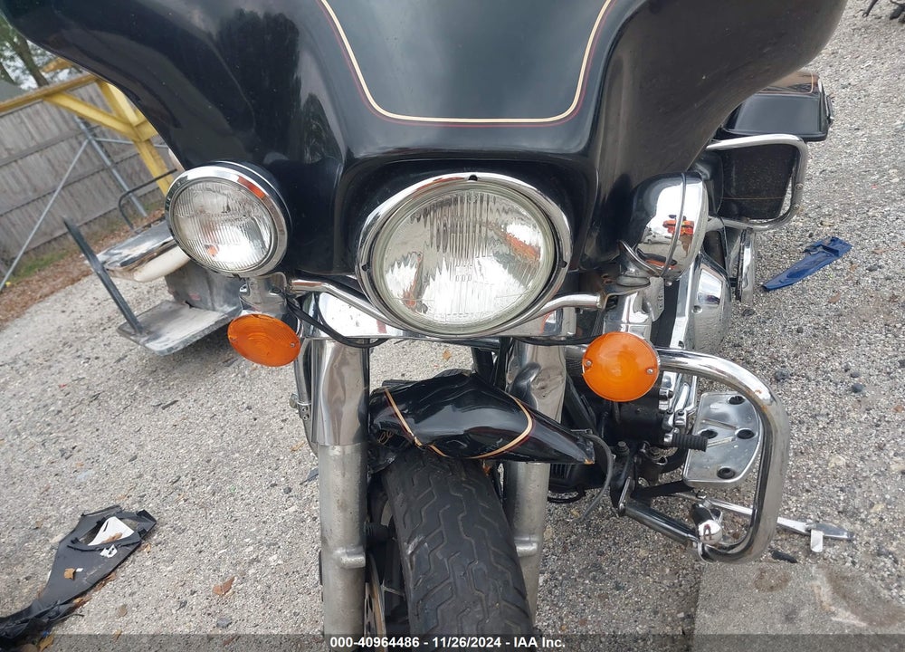 1997 HARLEY-DAVIDSON FLHTCI VIN: 1HD1FFR15VY621646