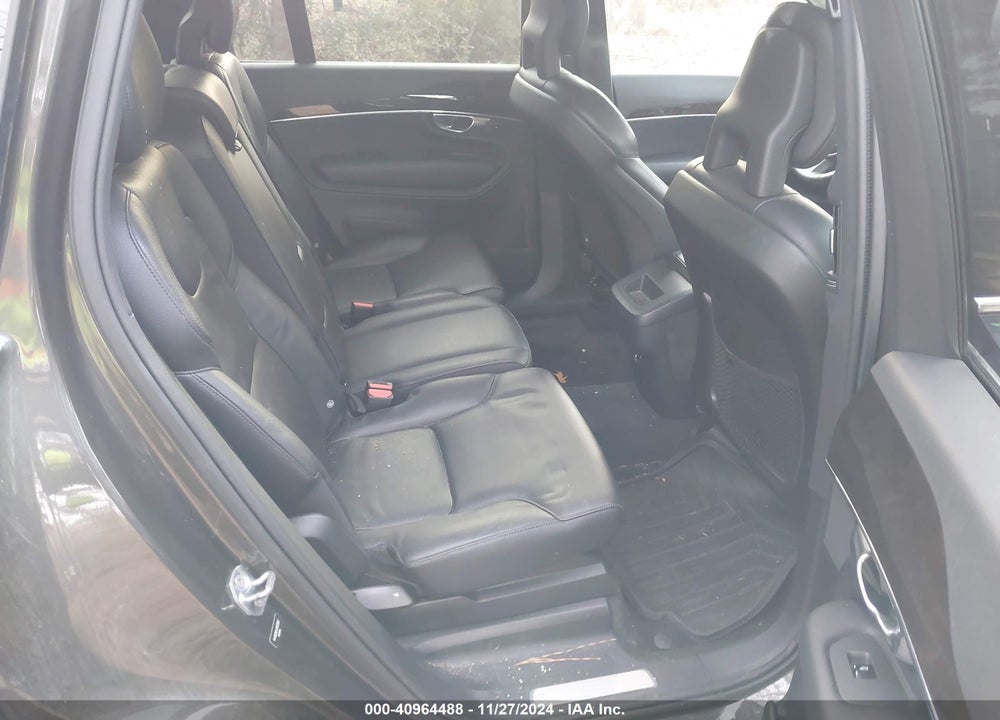 2018 VOLVO XC90 T5 MOMENTUM 5P VIN: YV4102XK1J1323067