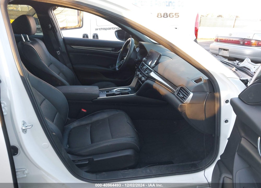 2022 HONDA ACCORD HYBRID SPORT VIN: 1HGCV3F28NA040919