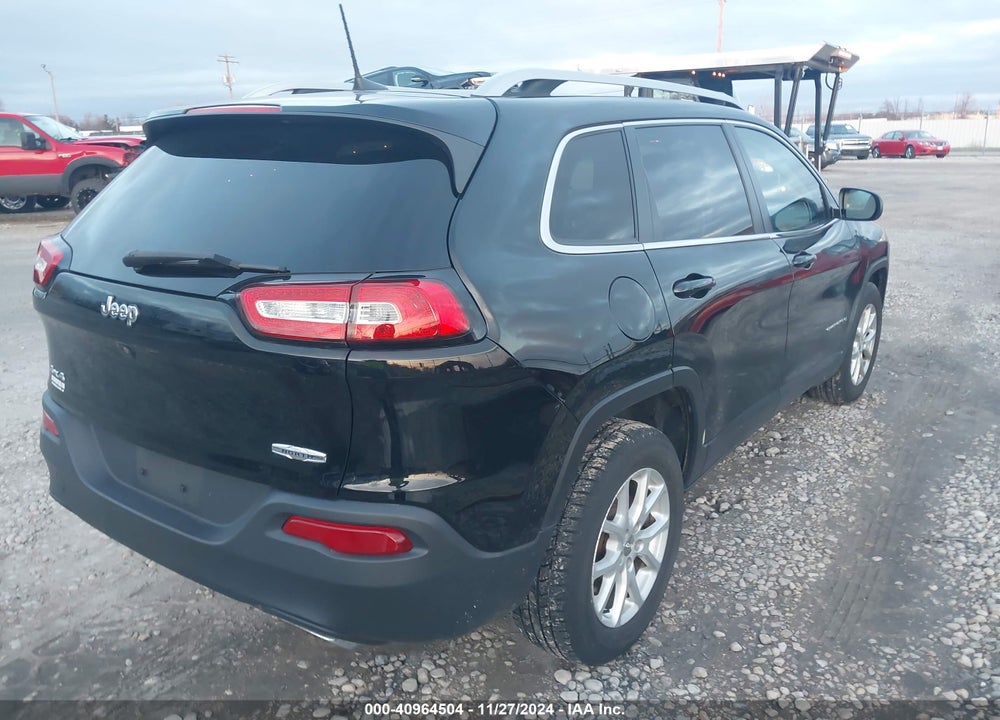 2017 JEEP CHEROKEE VIN: 1C4PJMCS4HW660311
