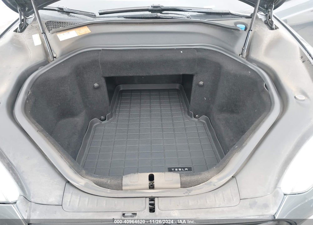 2013 TESLA MODEL S VIN: 5YJSA1AG9DFP08729