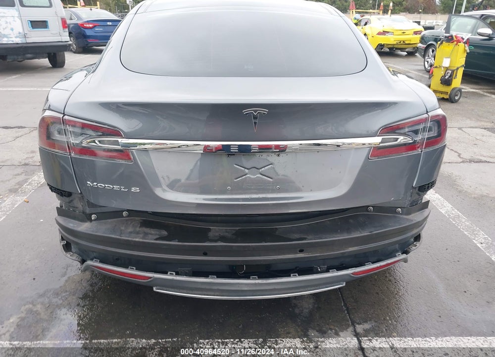 2013 TESLA MODEL S VIN: 5YJSA1AG9DFP08729