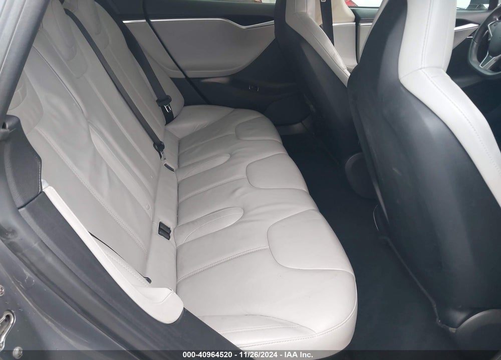 2013 TESLA MODEL S VIN: 5YJSA1AG9DFP08729