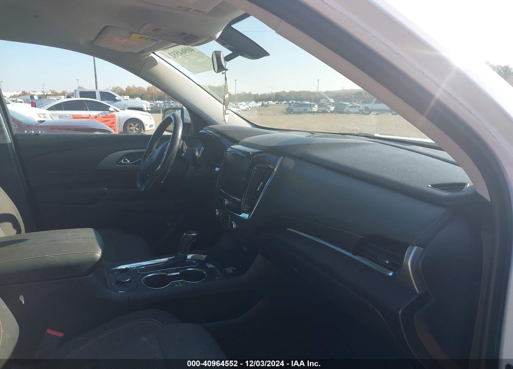 2018 CHEVROLET TRAVERSE 1LT VIN: 1GNERGKW4JJ238958