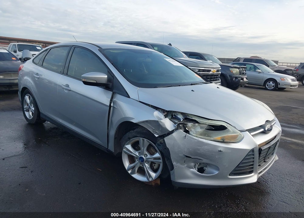2014 FORD FOCUS SE VIN: 1FADP3F24EL199217