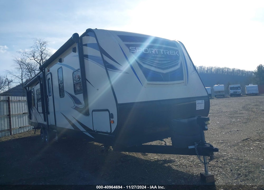 2018 VENTURE SPORTTREK VIN: 4EZT13121J8029312