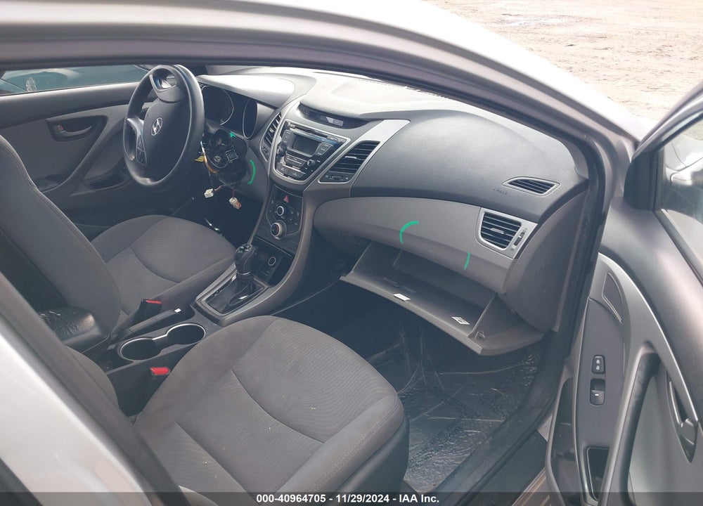 2016 HYUNDAI ELANTRA SE VIN: 5NPDH4AE7GH680570