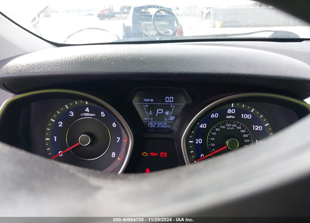 2016 HYUNDAI ELANTRA SE VIN: 5NPDH4AE7GH680570