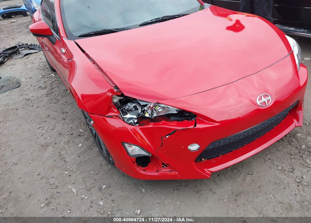 2013 SCION FR-S VIN: JF1ZNAA18D1715572
