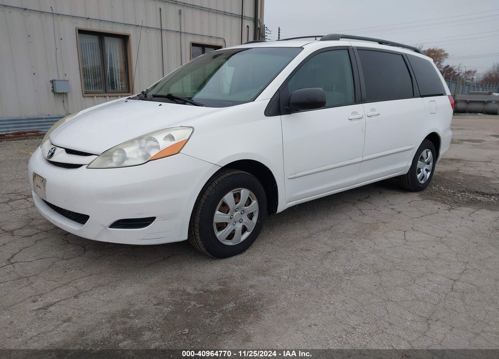 2007 TOYOTA SIENNA LE VIN: 5TDZK23C37S026828