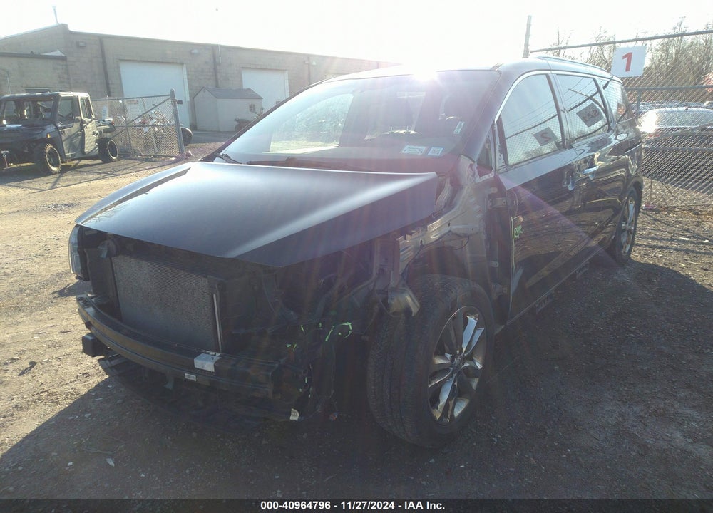 2018 KIA SEDONA SX LIMITED VIN: KNDME5C19J6363951