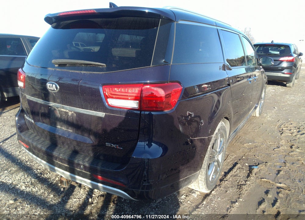 2018 KIA SEDONA SX LIMITED VIN: KNDME5C19J6363951