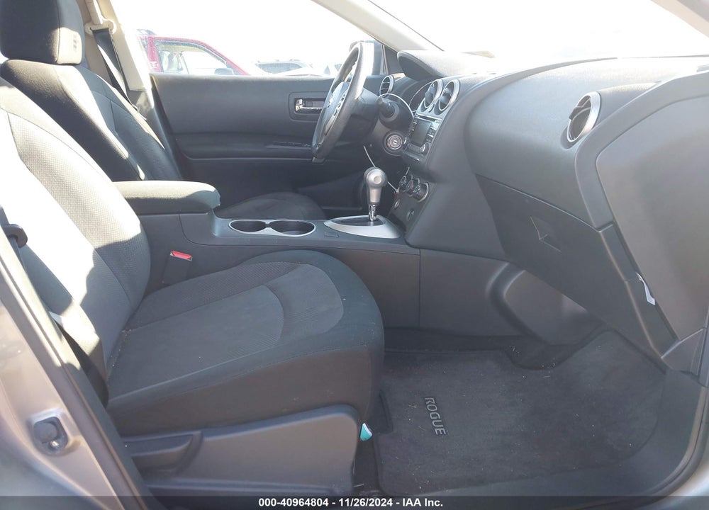 2013 NISSAN ROGUE S VIN: JN8AS5MV6DW130230